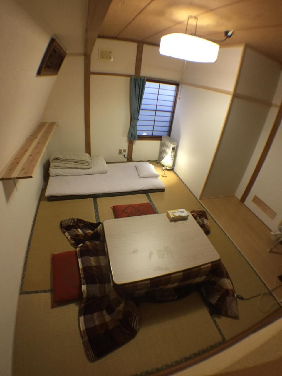 Готель Motomachi House X Cafe Хакодате Екстер'єр фото